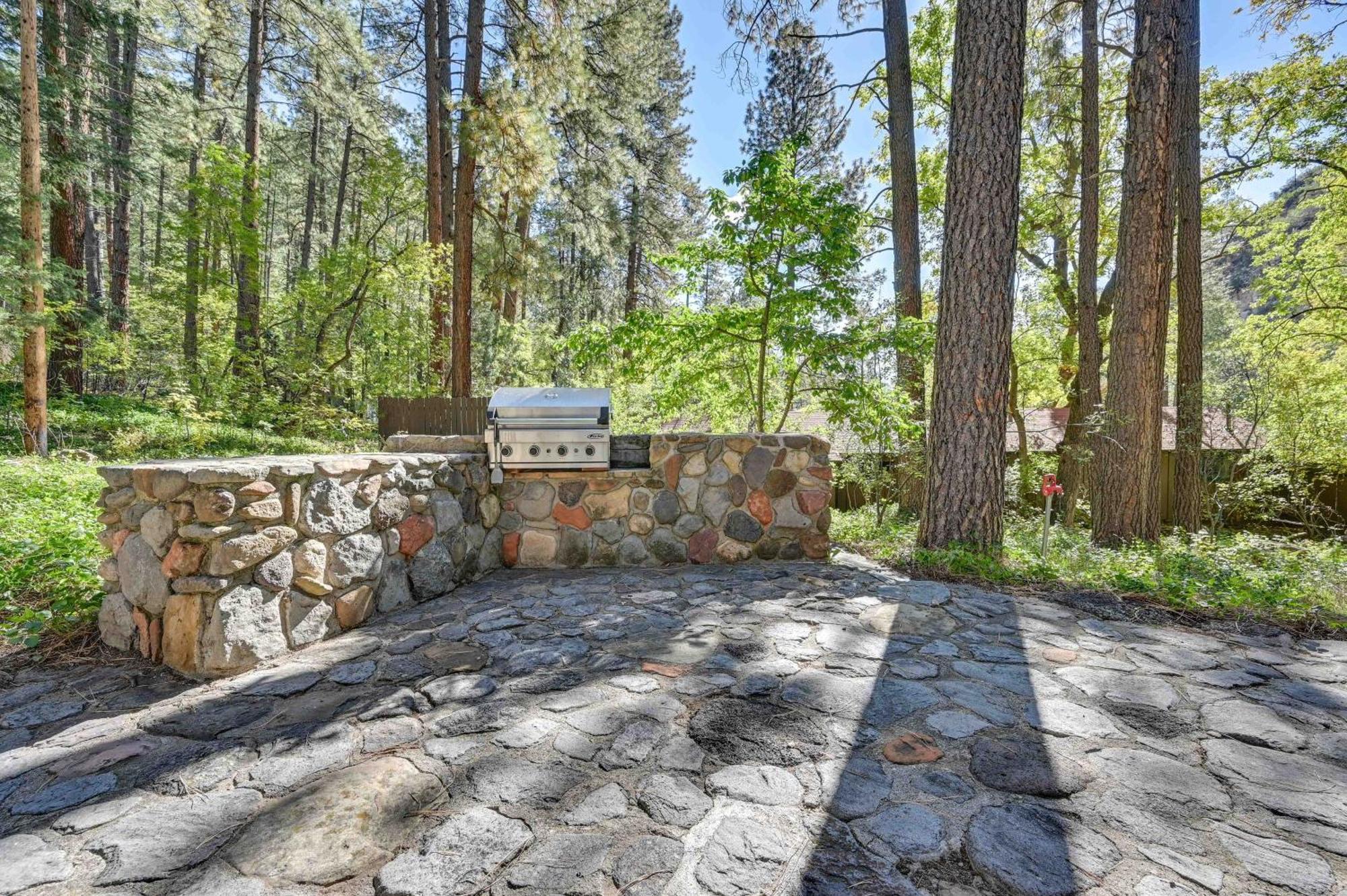 Peaceful Sedona Retreat With Patio And Mtn Views! Leilighet Eksteriør bilde